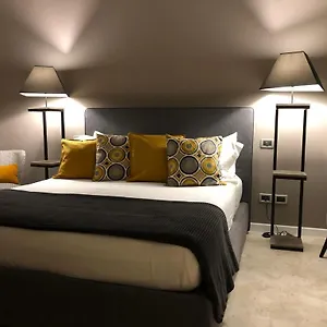 Apartment Laus Via Sparano App.2- Lux & Design New!, Bari